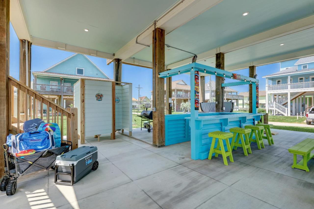 Beachfront - Hot Tub - Bbq - 14 Guests Bolivar Peninsula エクステリア 写真