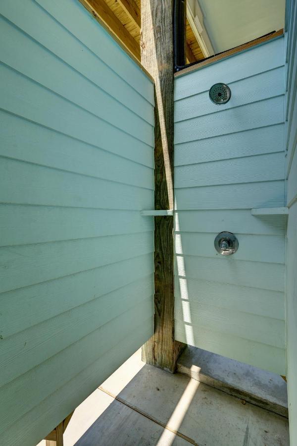 Beachfront - Hot Tub - Bbq - 14 Guests Bolivar Peninsula エクステリア 写真