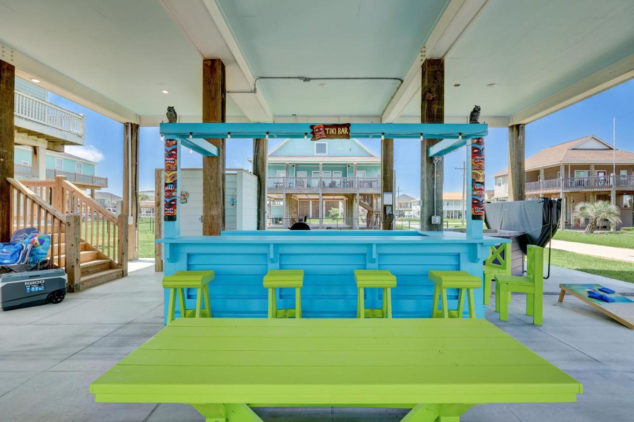 Beachfront - Hot Tub - Bbq - 14 Guests Bolivar Peninsula エクステリア 写真