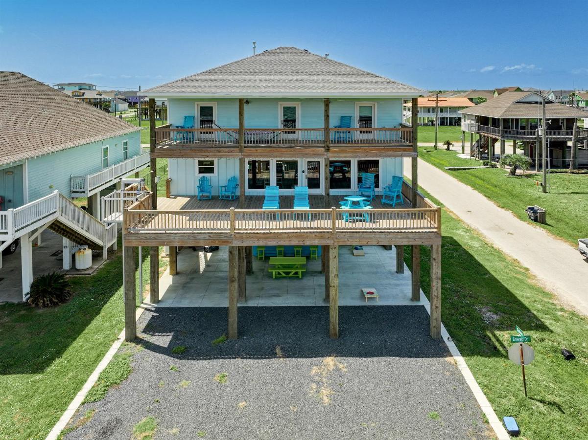 Beachfront - Hot Tub - Bbq - 14 Guests Bolivar Peninsula エクステリア 写真