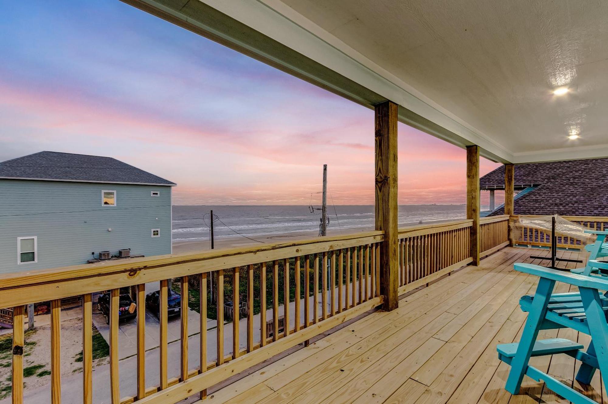 Beachfront - Hot Tub - Bbq - 14 Guests Bolivar Peninsula エクステリア 写真