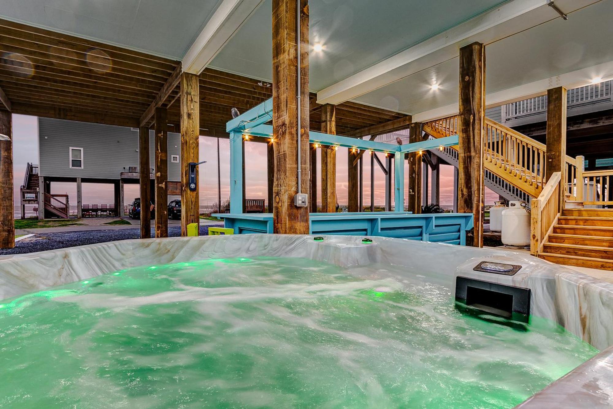 Beachfront - Hot Tub - Bbq - 14 Guests Bolivar Peninsula エクステリア 写真