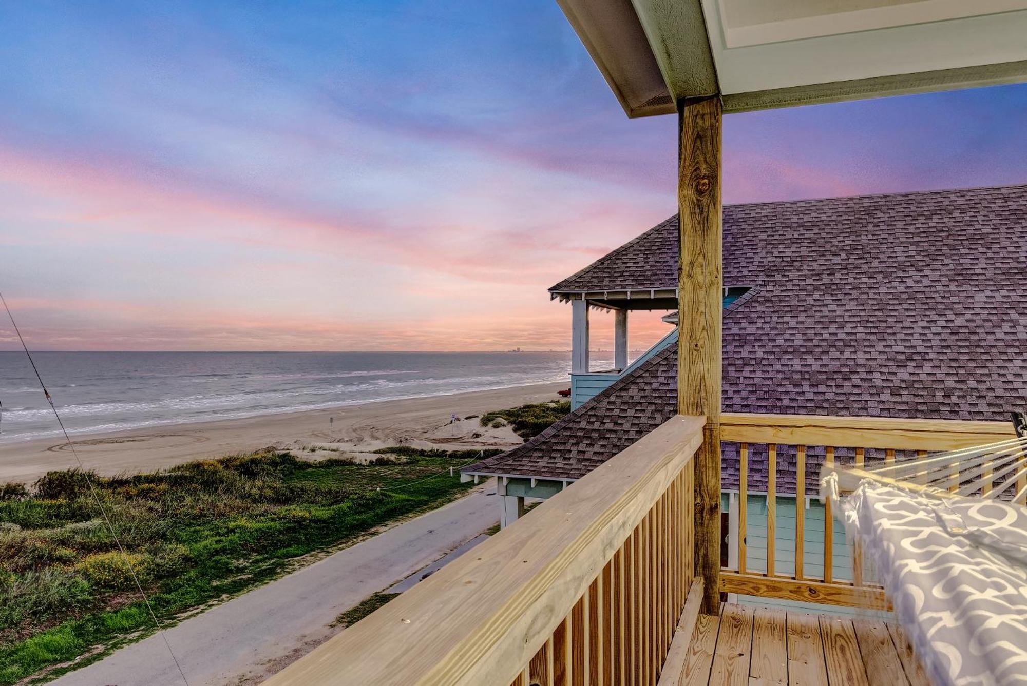 Beachfront - Hot Tub - Bbq - 14 Guests Bolivar Peninsula エクステリア 写真